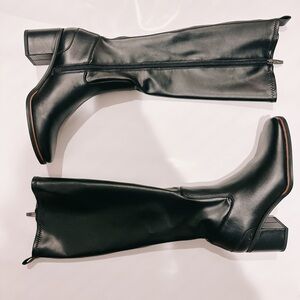 Never Worn Franco Sarto Black leather knee high boots 
Size 7.5